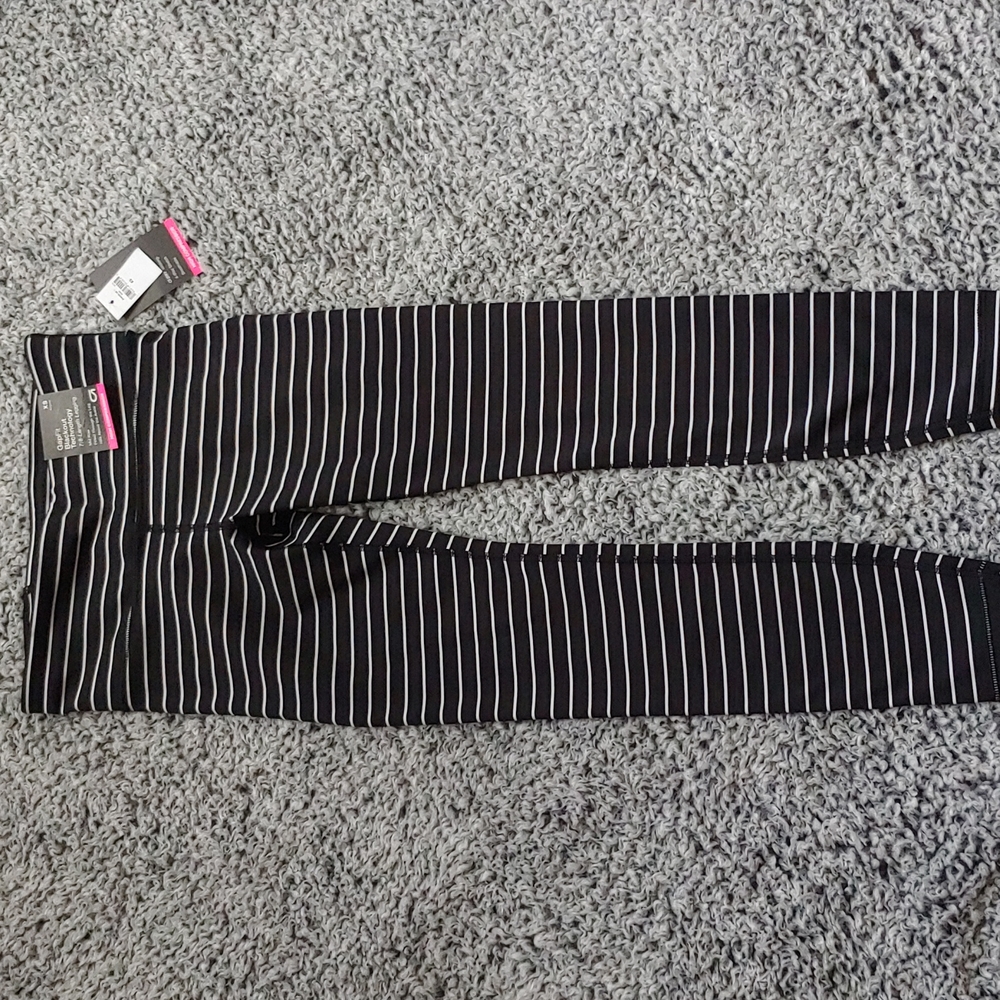 Gap 7/8 length legging